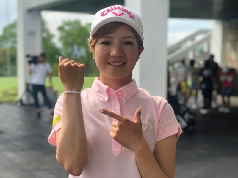 プロゴルファー 亀田 愛里
